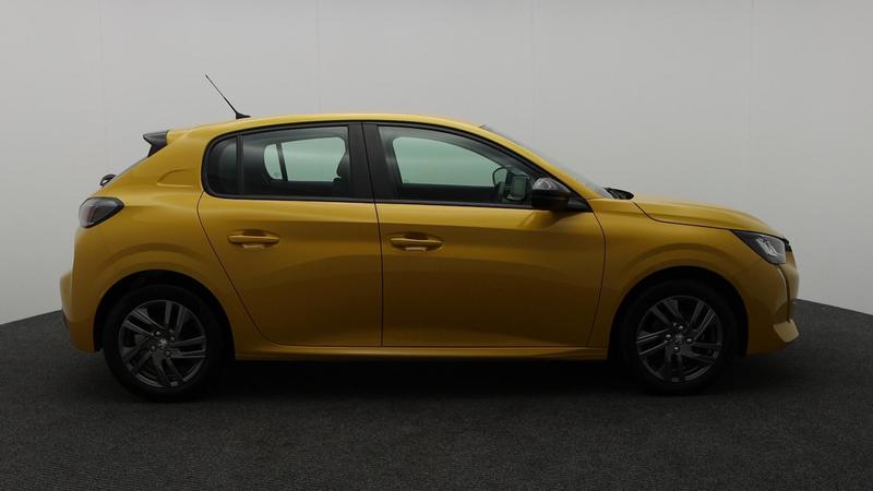 Used Peugeot 208 2022 for sale - 77665668: Photo 2