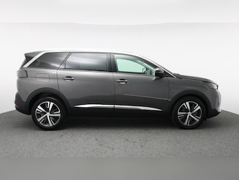 Used Peugeot 5008 2022 for sale - 79032003: Photo