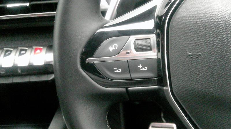 Used Peugeot 3008 2024 for sale - 77116692: Photo 11