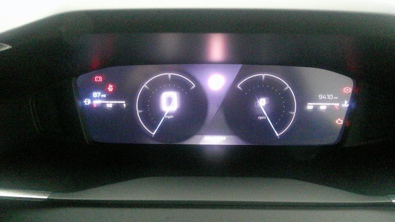 Used Peugeot 2008 2023 for sale - 77117133: Photo 14