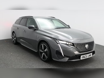 2025 - 1.2 Hybrid 136 GT 5dr e-DSC6