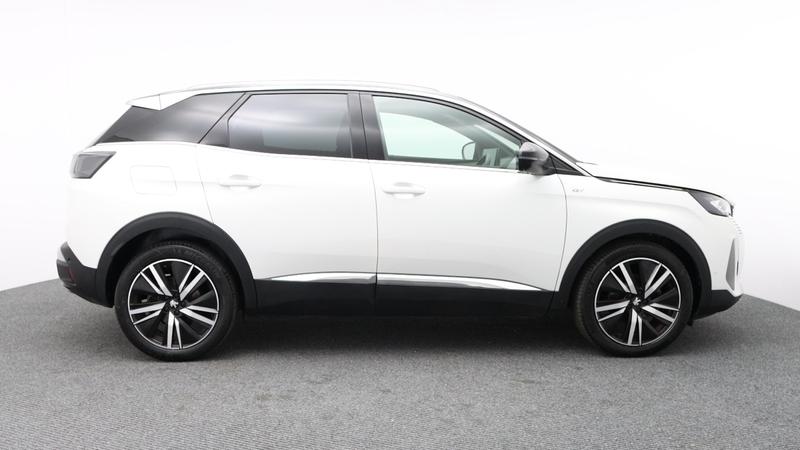 Used Peugeot 3008 2022 for sale - 77116857: Photo 2