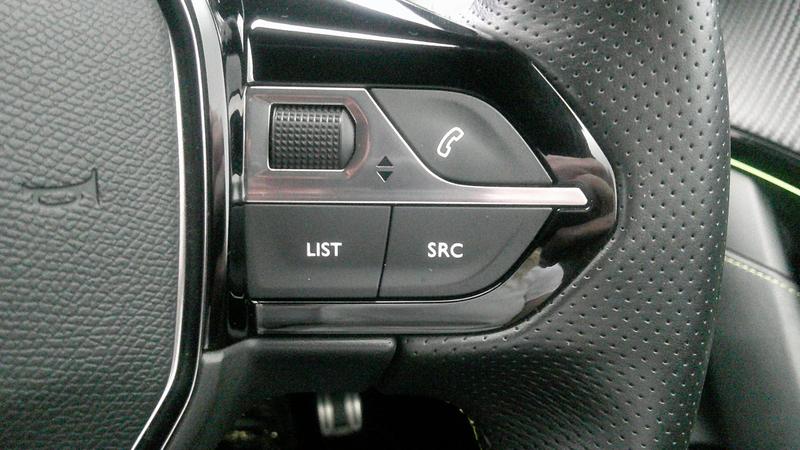 Used Peugeot 208 2022 for sale - 77117099: Photo 15