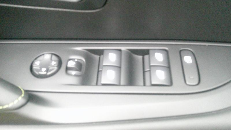 Used Peugeot 208 2022 for sale - 77117099: Photo 36