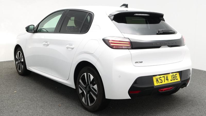 Used Peugeot 208 2024 for sale - 77616273: Photo 5