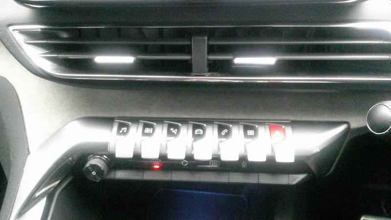 Used Peugeot 3008 2022 for sale - 77117268: Photo 16