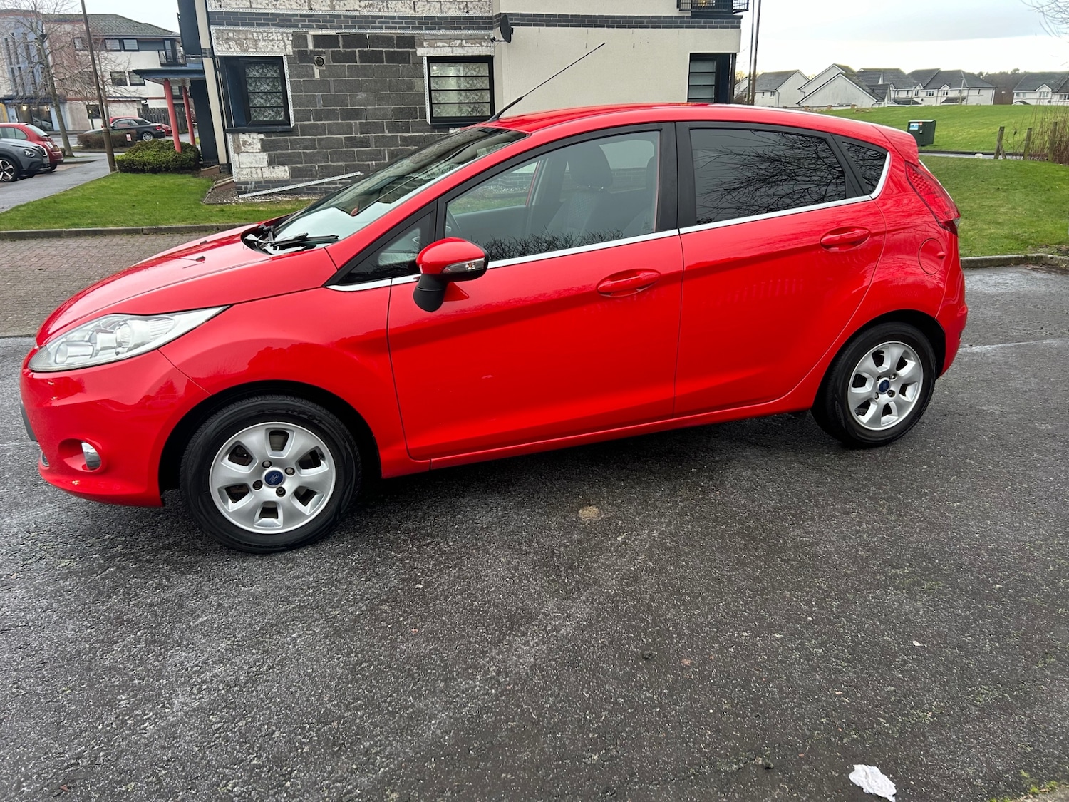 Used Ford Fiesta 2012 for sale - 77124054: Photo 2