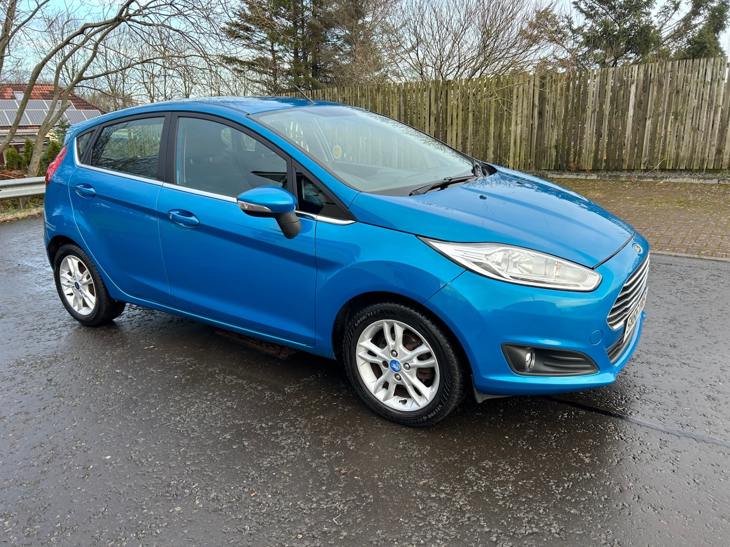 Used Ford Fiesta 2016 for sale - 76979425: Photo 2