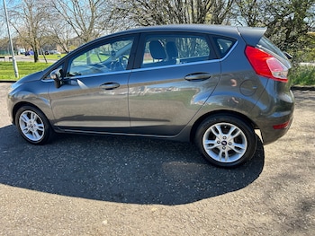 Used Ford Fiesta 2017 for sale - 78367595: Photo