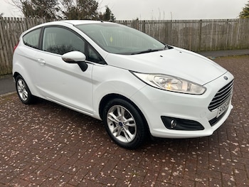 Used Ford Fiesta 2015 for sale - 77763246: Photo