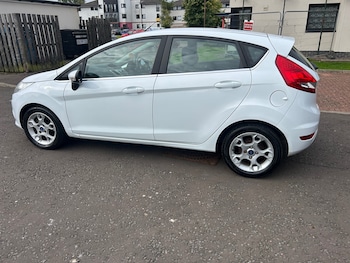 Used Ford Fiesta 2012 for sale - 75649754: Photo