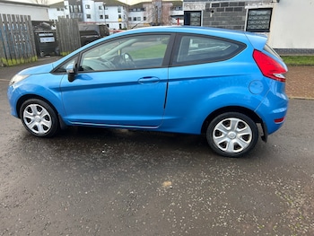 Used Ford Fiesta 2010 for sale - 77260893: Photo