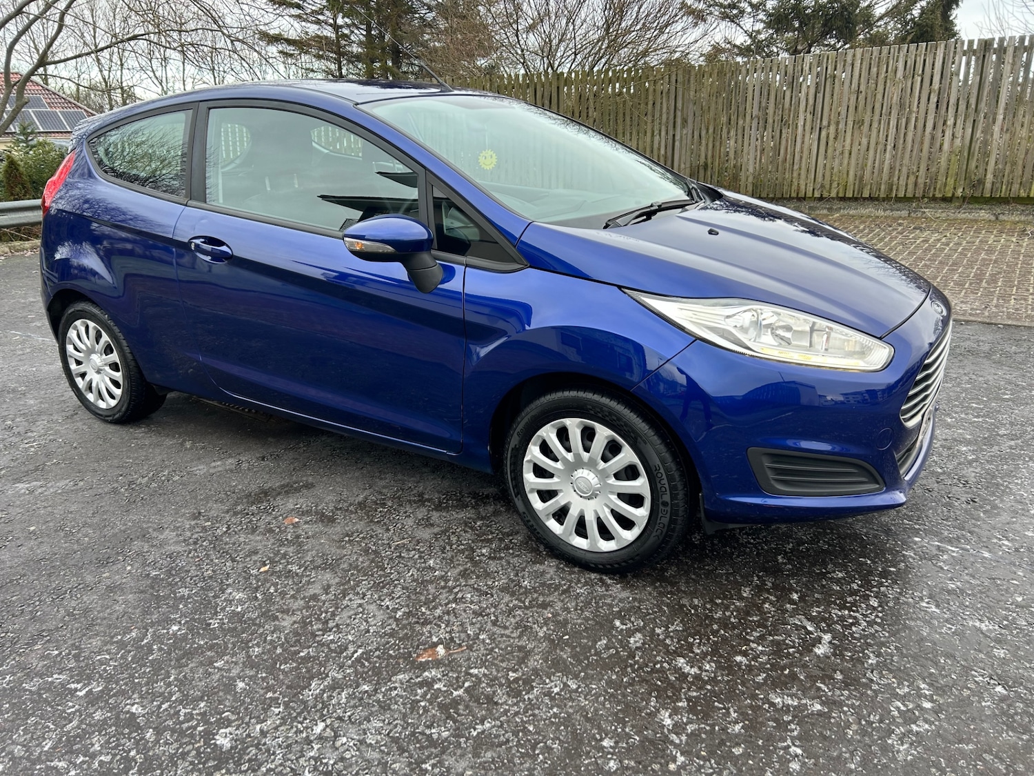 Used Ford Fiesta 2015 for sale - 77135939: Photo 2