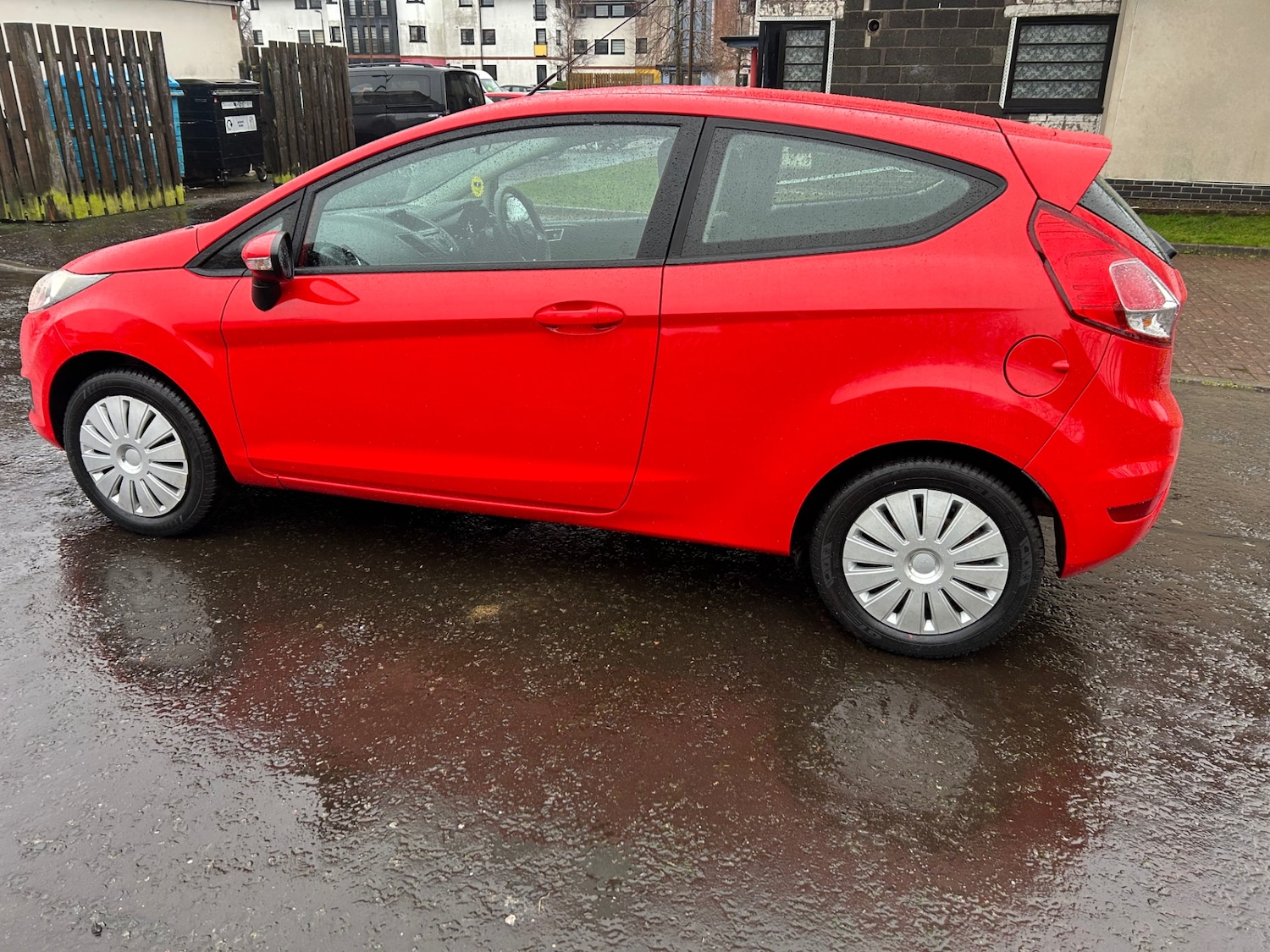 Used Ford Fiesta 2015 for sale - 77336029: Photo 4