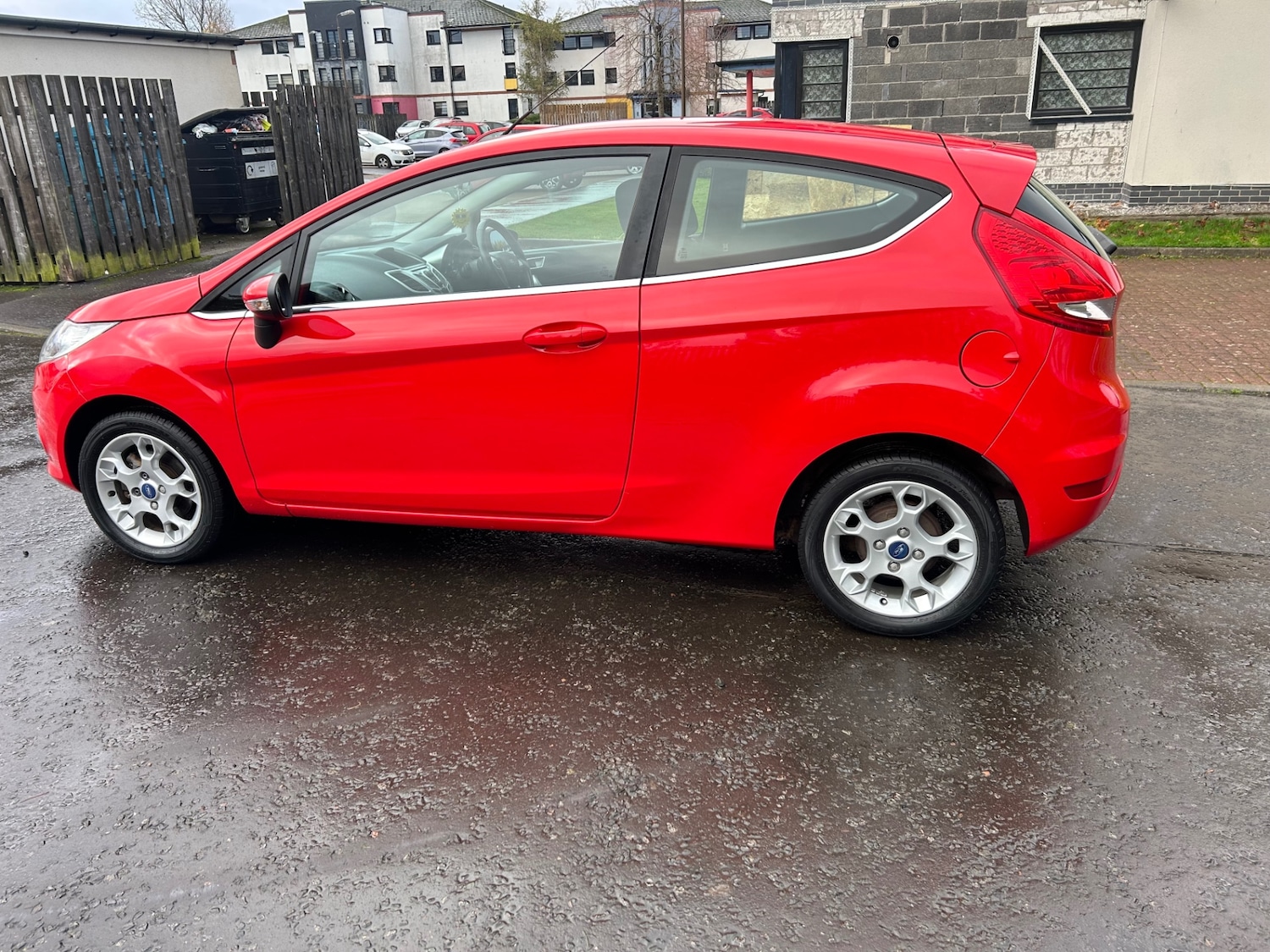 Used Ford Fiesta 2012 for sale - 76401947: Photo 4