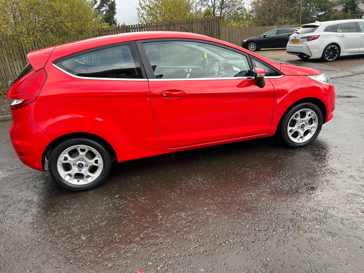 Used Ford Fiesta 2012 for sale - 76401947: Photo 5