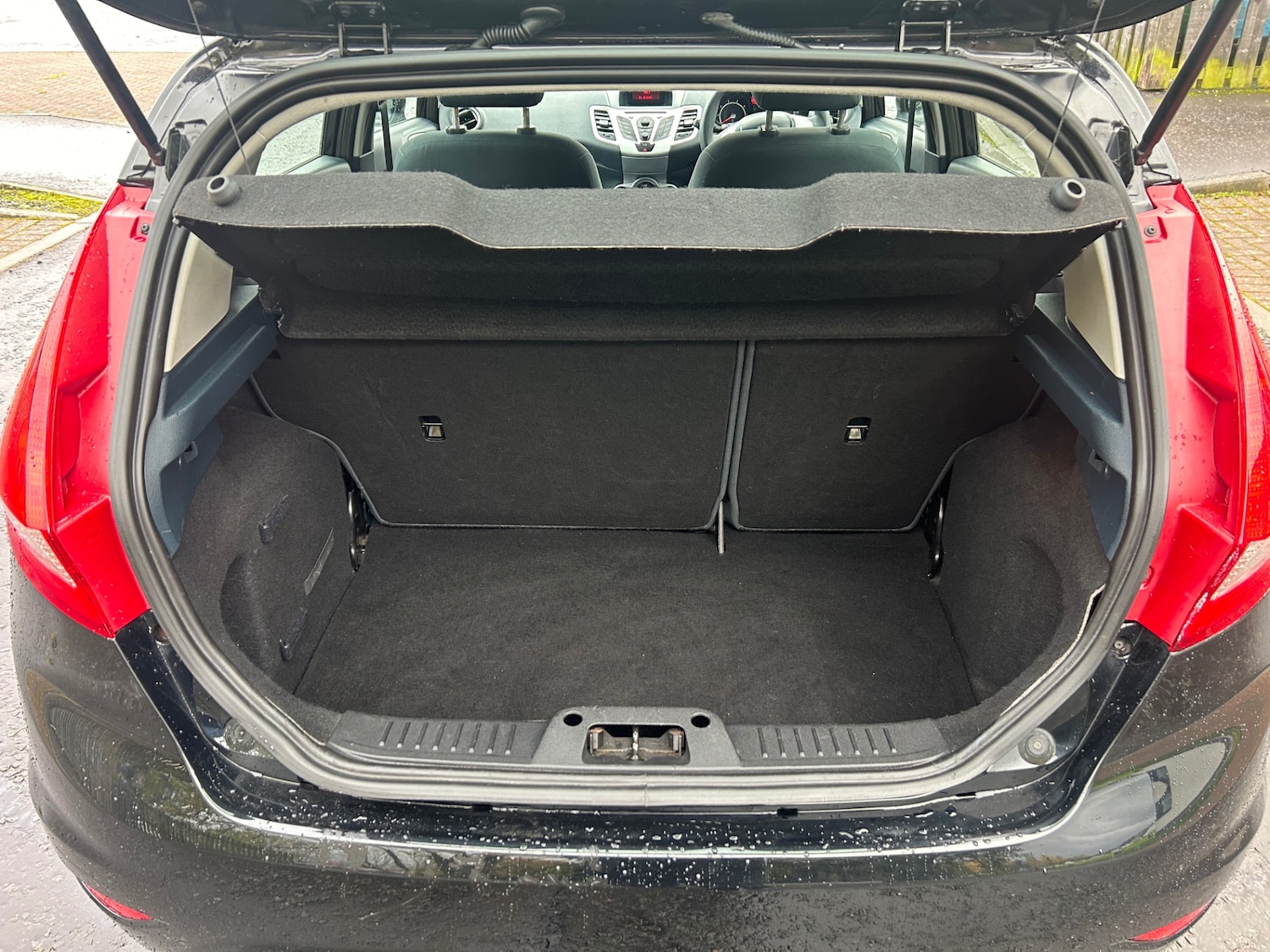 Used Ford Fiesta 2012 for sale - 76426835: Photo 10