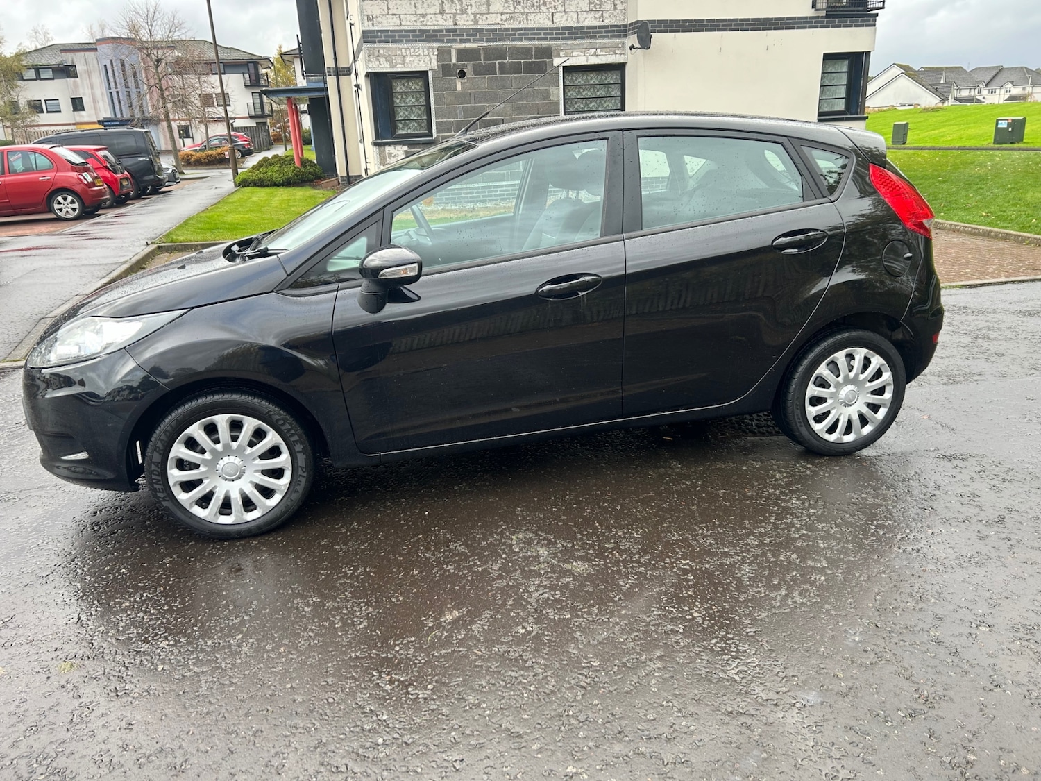 Used Ford Fiesta 2012 for sale - 76426835: Photo 3