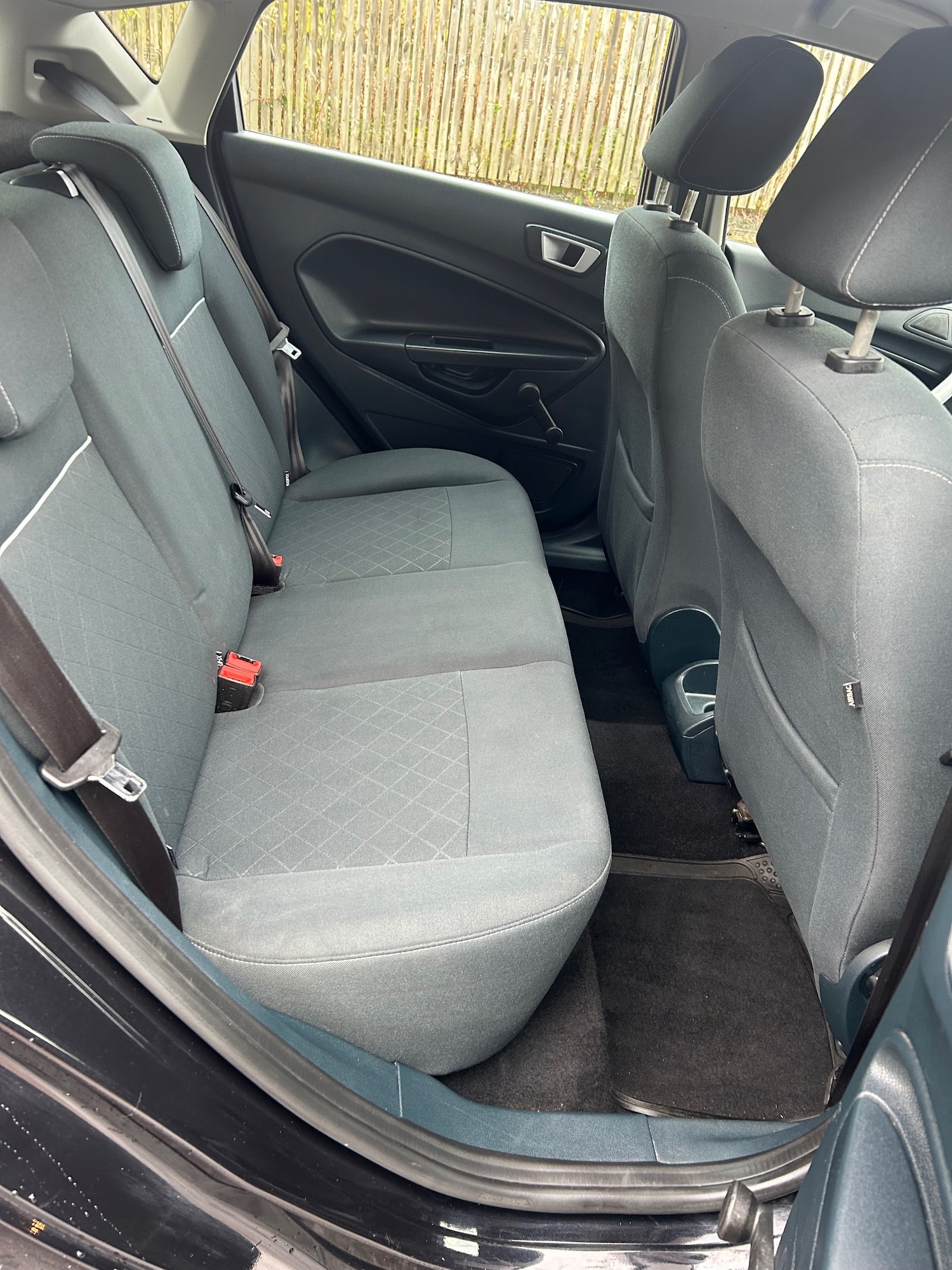 Used Ford Fiesta 2012 for sale - 76426835: Photo 9