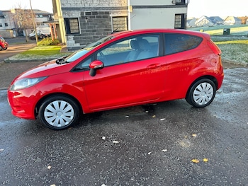 Used Ford Fiesta 2012 for sale - 76625678: Photo