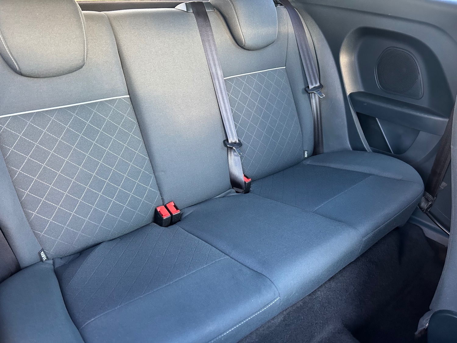 Used Ford Fiesta 2012 for sale - 76625678: Photo 9