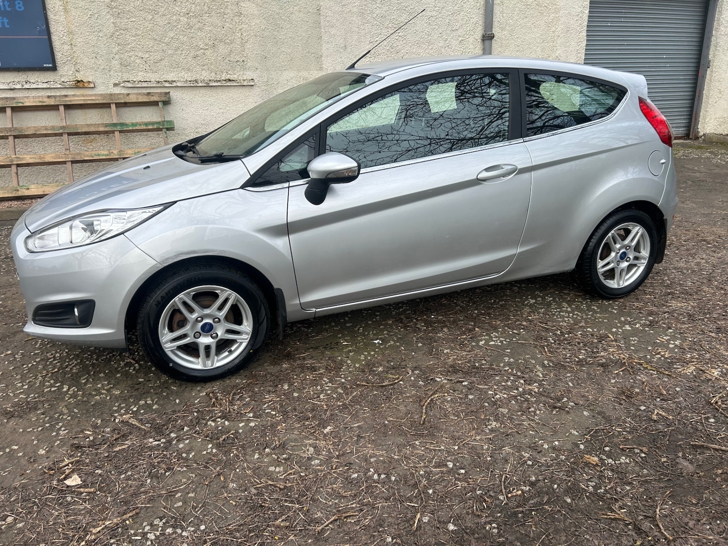 Used Ford Fiesta 2013 for sale - 77814943: Photo 3
