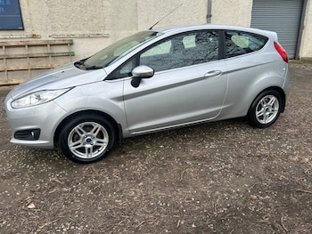 Used Ford Fiesta 2013 for sale - 77814943: Photo