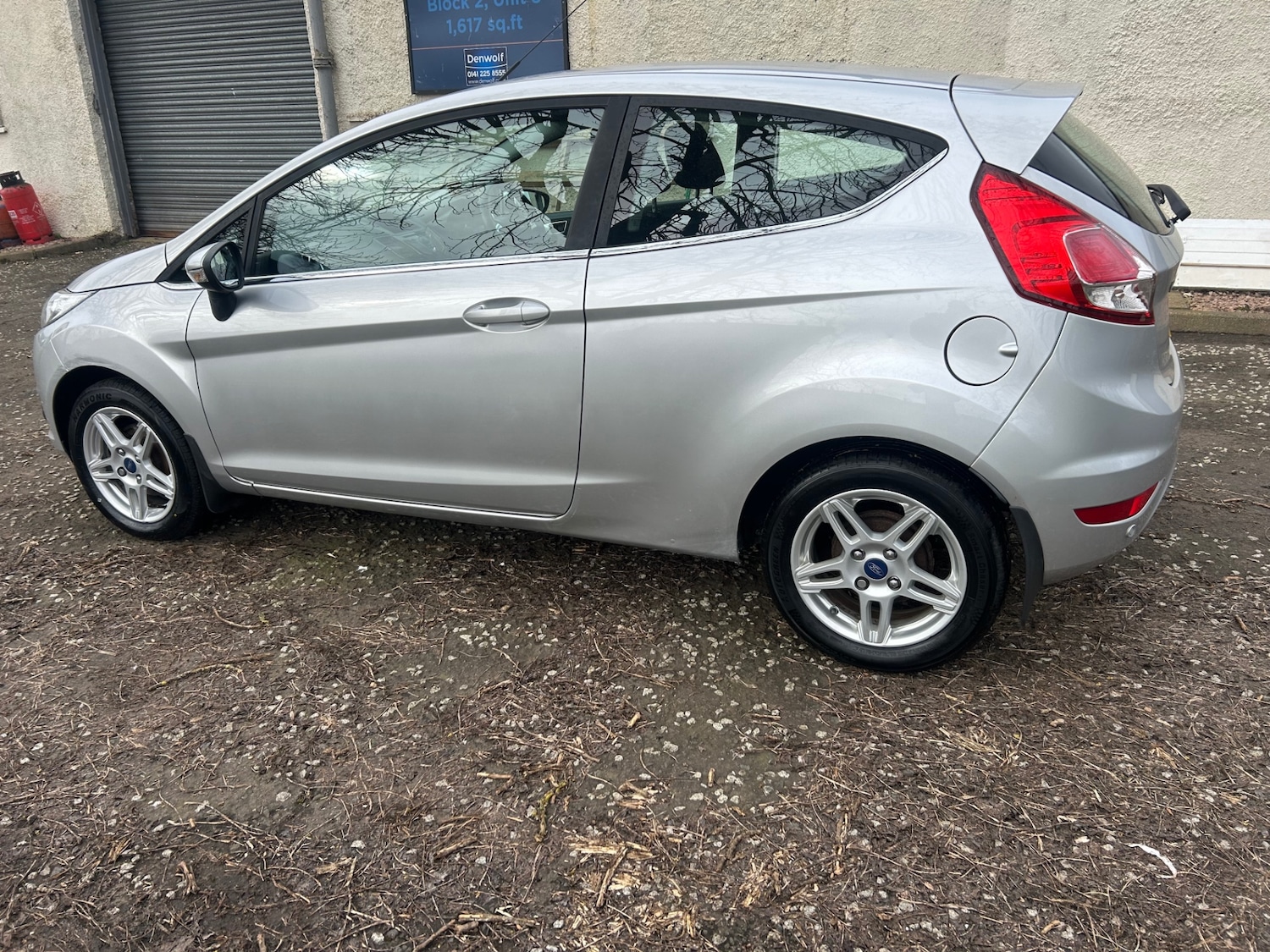 Used Ford Fiesta 2013 for sale - 77814943: Photo 4