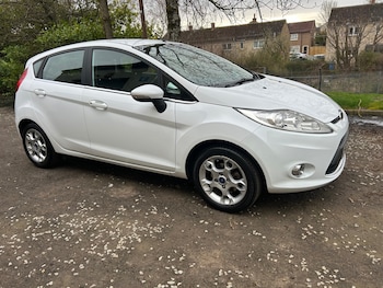 Used Ford Fiesta 2011 for sale - 78090780: Photo