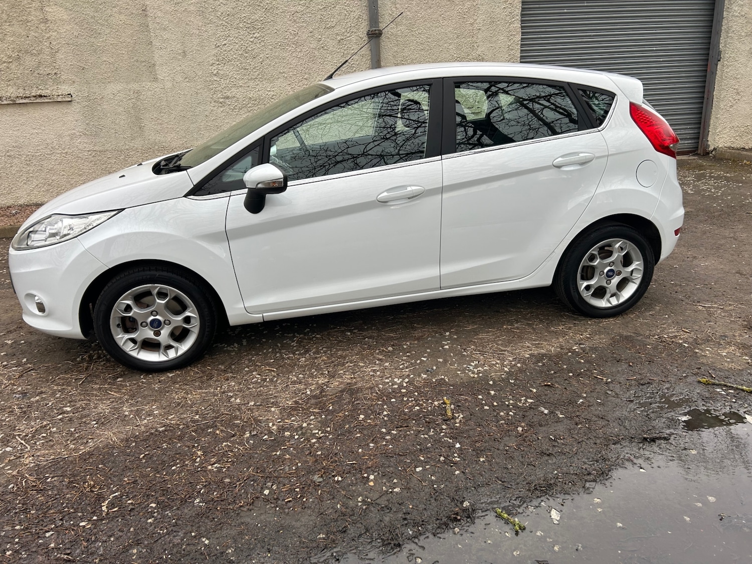 Used Ford Fiesta 2011 for sale - 78090780: Photo 3