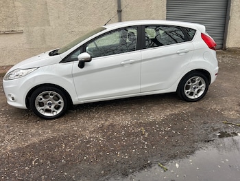 Used Ford Fiesta 2011 for sale - 78090780: Photo