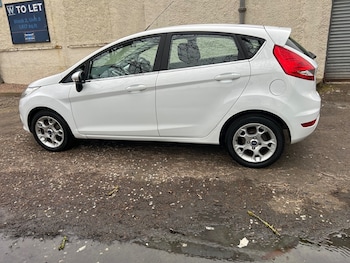 Used Ford Fiesta 2011 for sale - 78090780: Photo