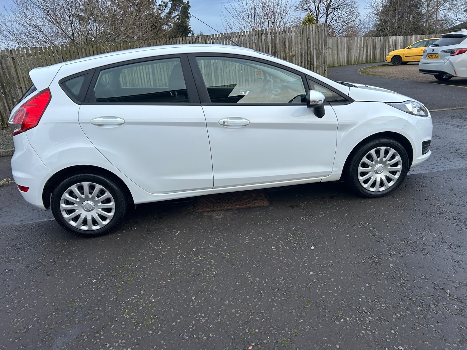 Used Ford Fiesta 2014 for sale - 76983928: Photo 5