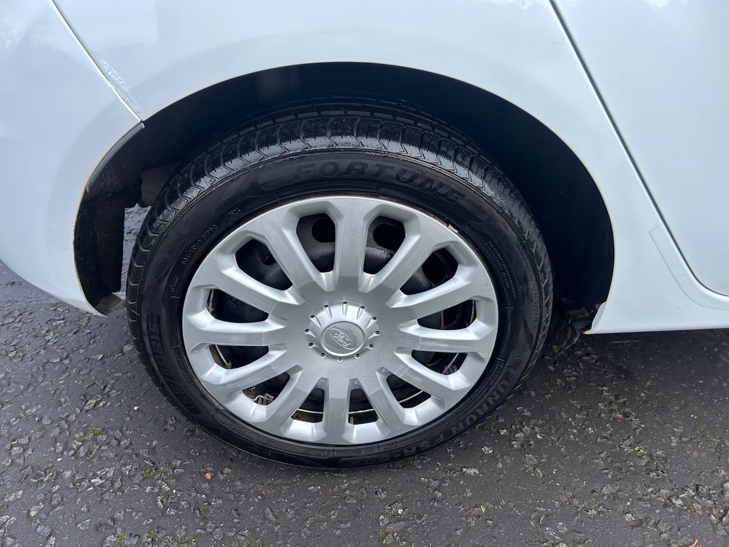 Used Ford Fiesta 2014 for sale - 76983928: Photo 8