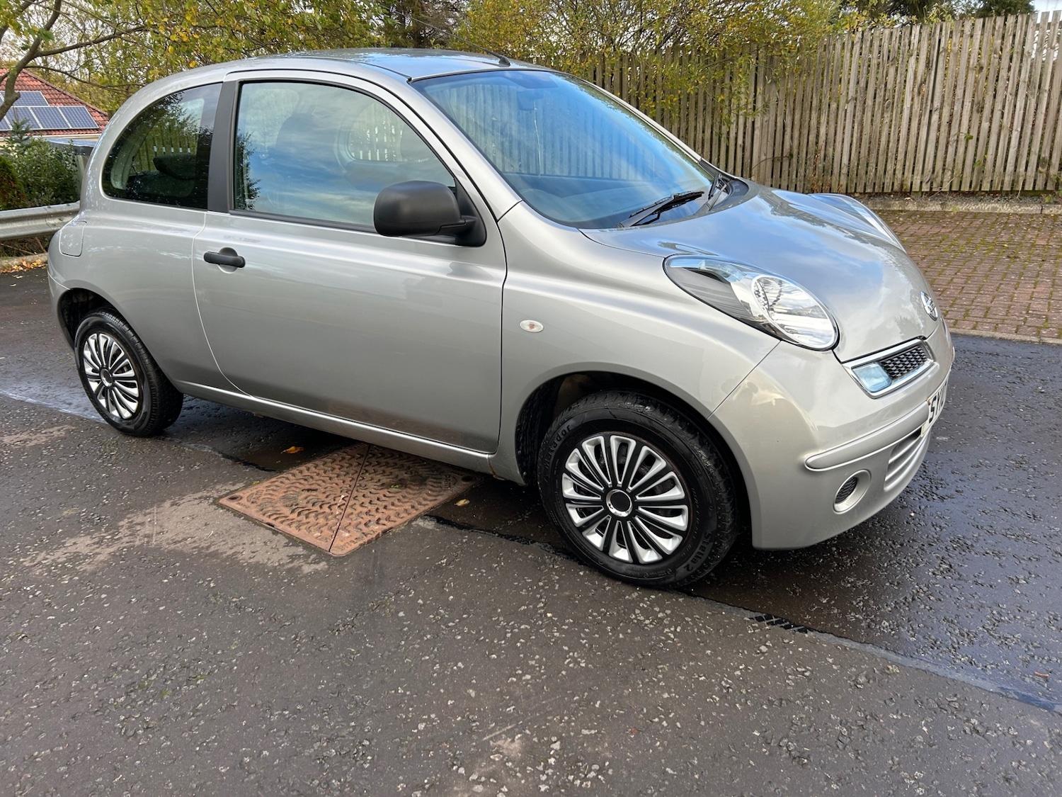 Used Nissan Micra 2010 for sale - 76402745: Photo 2