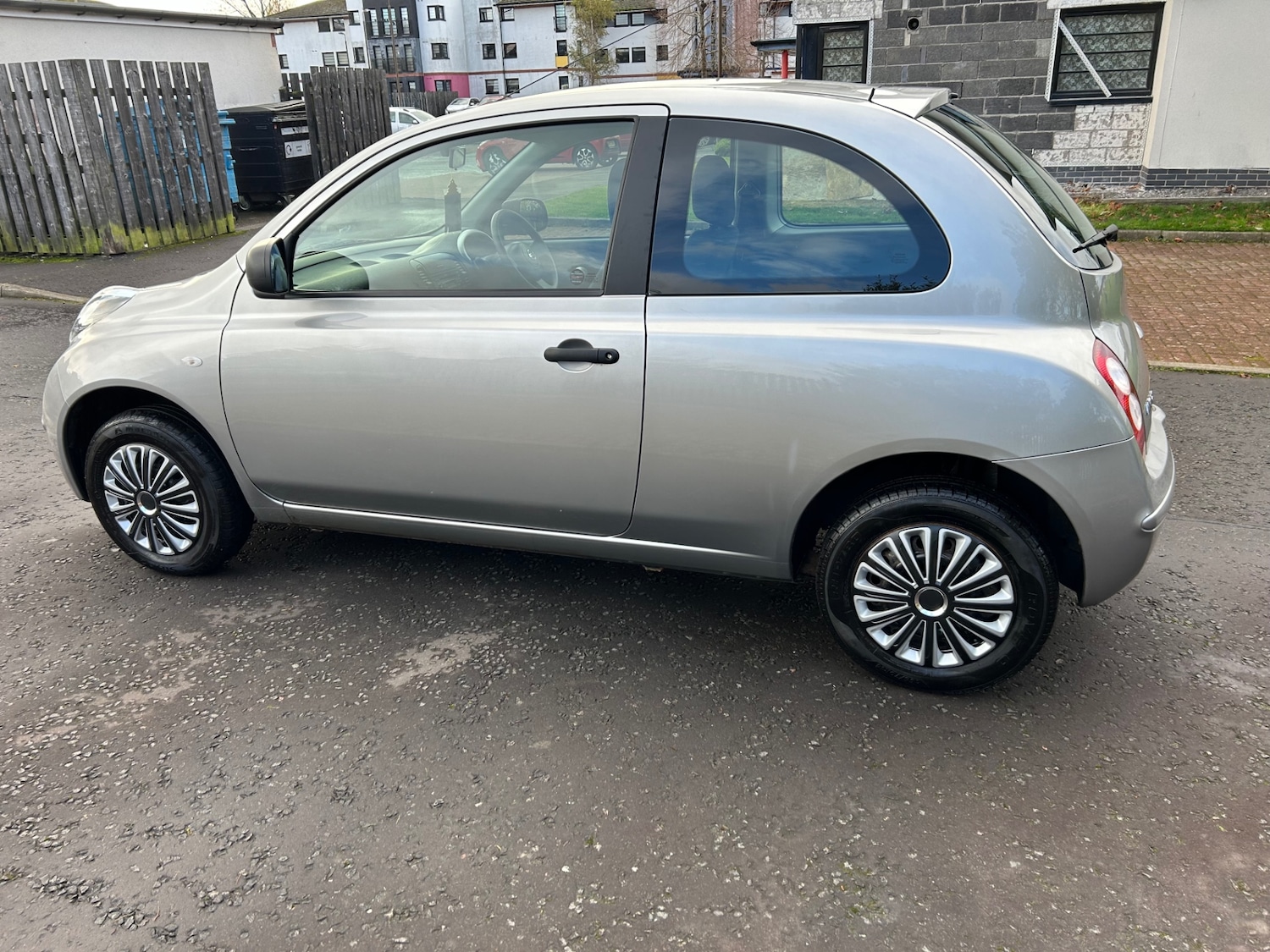 Used Nissan Micra 2010 for sale - 76402745: Photo 4