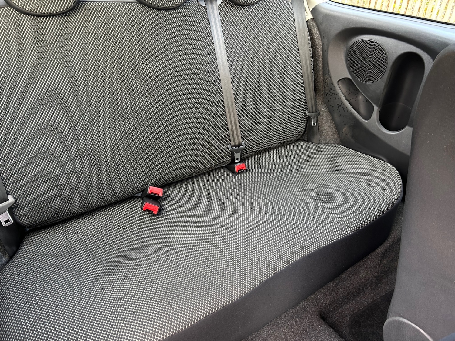 Used Nissan Micra 2010 for sale - 76402745: Photo 9