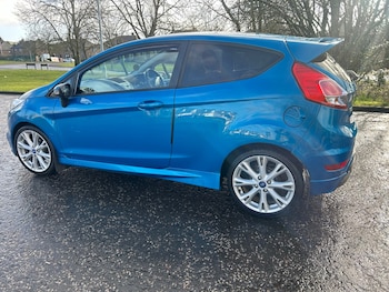 Used Ford Fiesta 2013 for sale - 77829987: Photo
