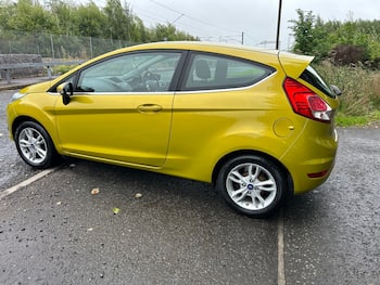 Used Ford Fiesta 2016 for sale - 79802062: Photo