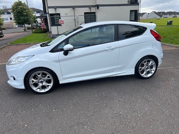 Used Ford Fiesta 2011 for sale - 75514894: Photo