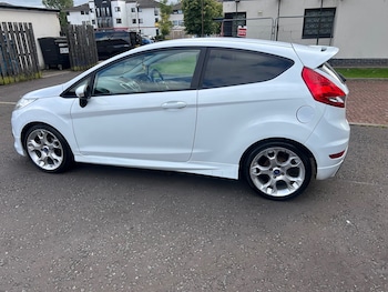 Used Ford Fiesta 2011 for sale - 75514894: Photo
