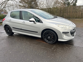 Used Peugeot 308 2010 for sale - 76946091: Photo
