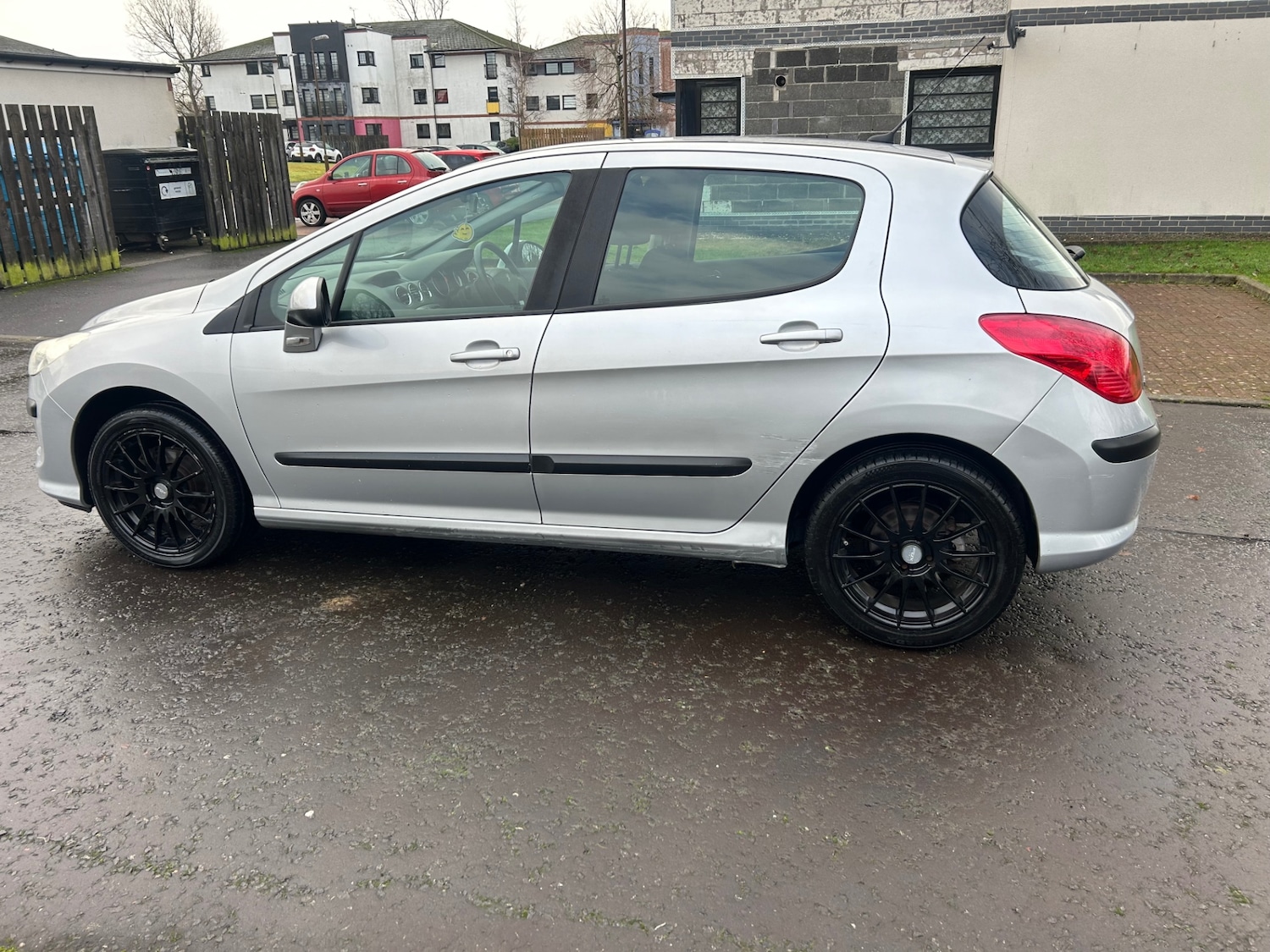 Used Peugeot 308 2010 for sale - 76946091: Photo 4