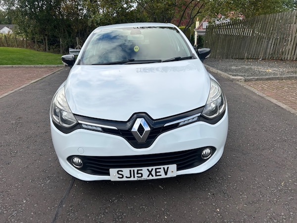 Used Renault Clio 2015 for sale - 76233898: Photo 6