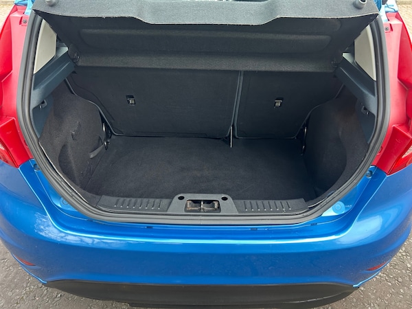 Used Ford Fiesta 2012 for sale - 76288985: Photo 10