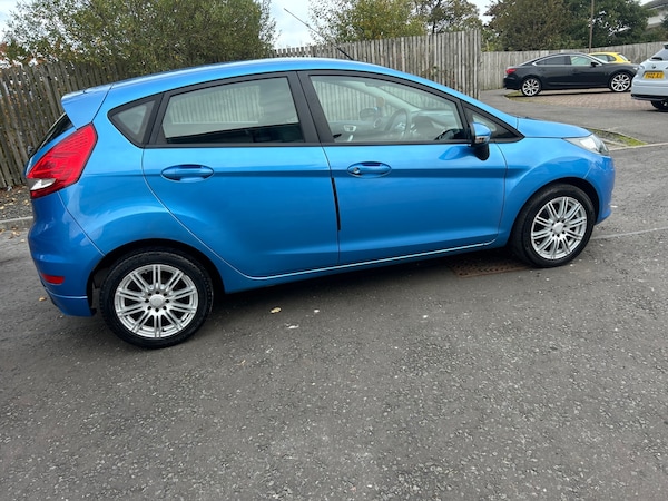 Used Ford Fiesta 2012 for sale - 76288985: Photo 5