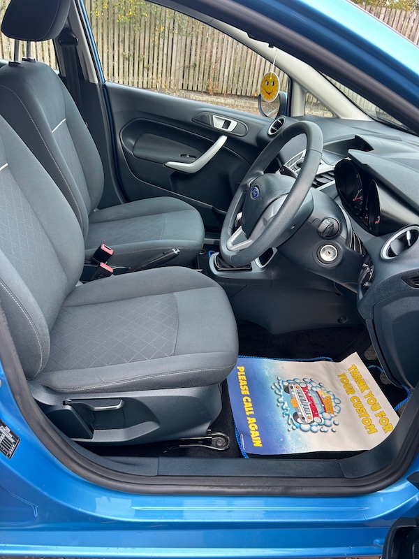 Used Ford Fiesta 2012 for sale - 76288985: Photo 8