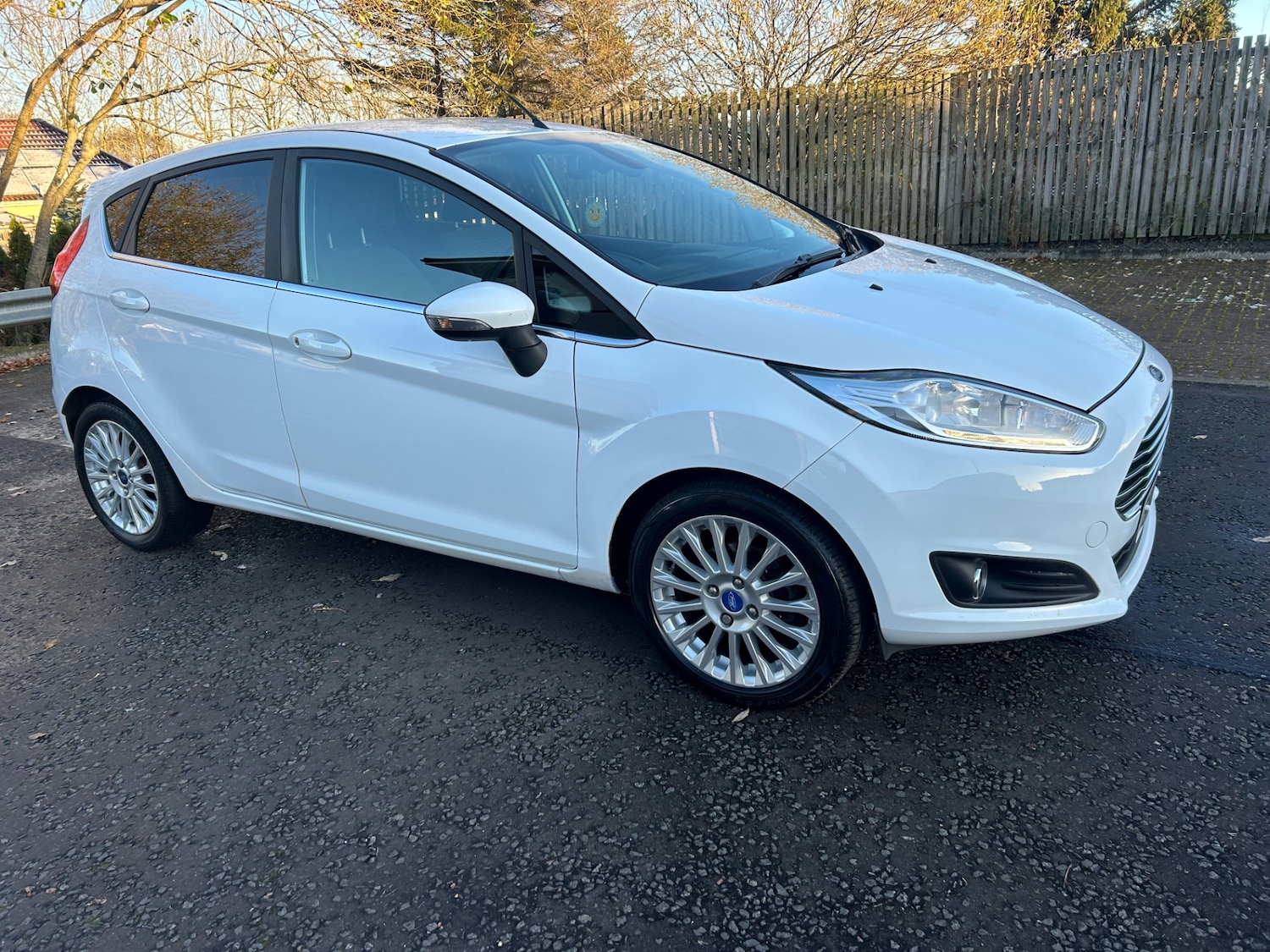 Used Ford Fiesta 2013 for sale - 76625161: Photo 2