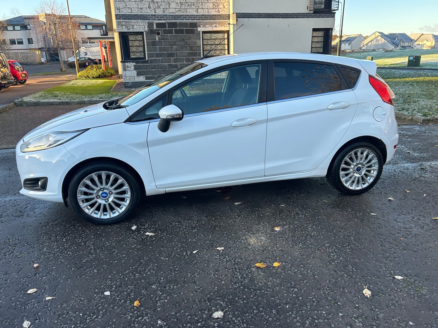 Used Ford Fiesta 2013 for sale - 76625161: Photo 3