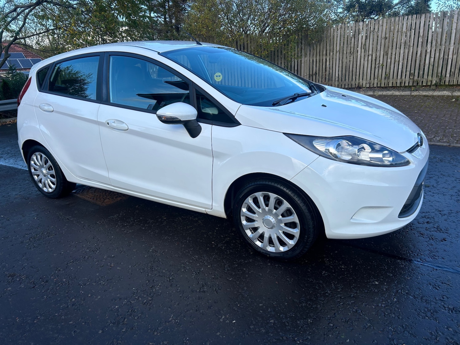 Used Ford Fiesta 2012 for sale - 76403286: Photo 2